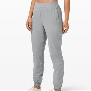 EUC Lululemon Adapted State High-Rise Jogger 28" - Rhino Grey - Size 8